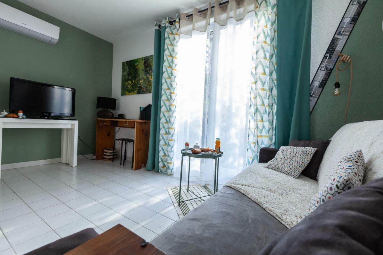 Studio - Les Villas Du Triangle Nimes Exterior photo